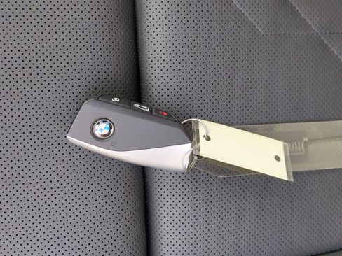 Used 2025 BMW X3 xDrive30i w/ Convenience Package image 35