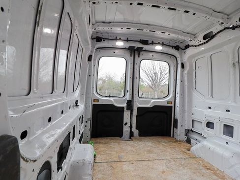 Used 2020 Ford Transit 250 Medium Roof image 51