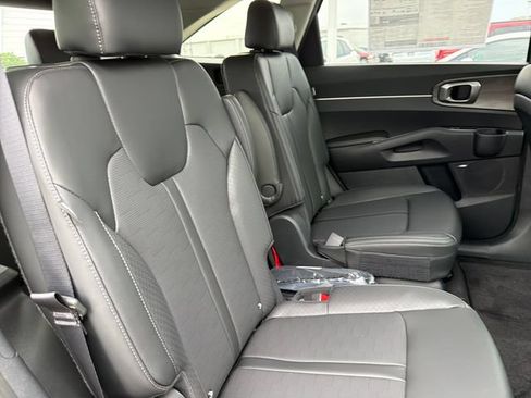 New 2026 Kia Sorento X-Line EX AWD/4WD image 23