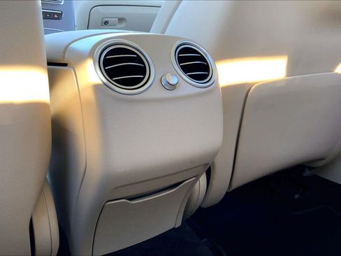 Certified 2022 Mercedes-Benz GLC 300 4MATIC image 36