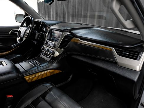 Used 2020 GMC Yukon XL Denali RWD image 14