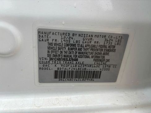 Used 2025 Nissan Versa SV image 49
