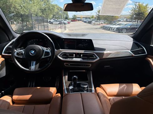Used 2022 BMW X5 xDrive45e w/ M Sport Package AWD/4WD image 34