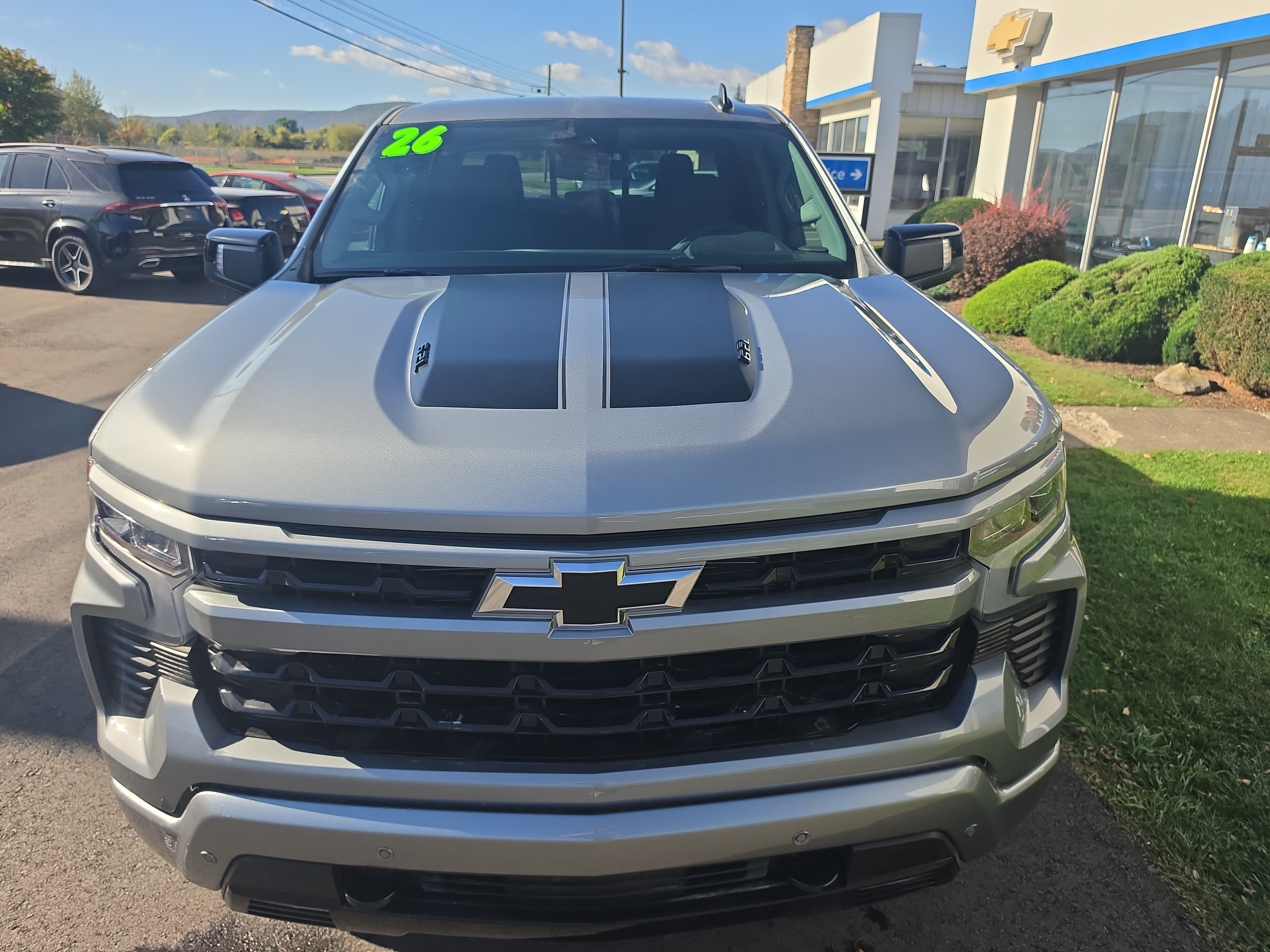 New 2026 Chevrolet Silverado 1500 RST w/ Rally Edition AWD/4WD image 9