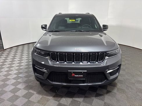 New 2025 Jeep Grand Cherokee Limited w/ Trailer Tow Package image 2