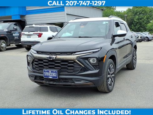 Used 2025 Chevrolet TrailBlazer ACTIV w/ Convenience Package AWD/4WD image 2