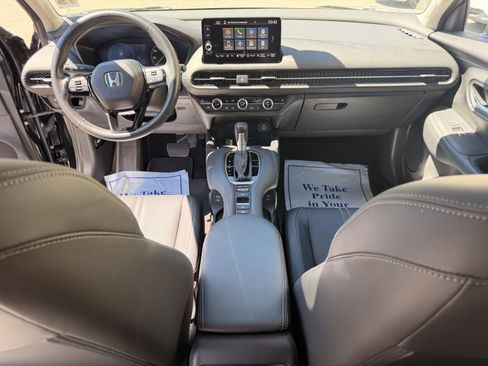 Used 2024 Honda HR-V EX-L image 16