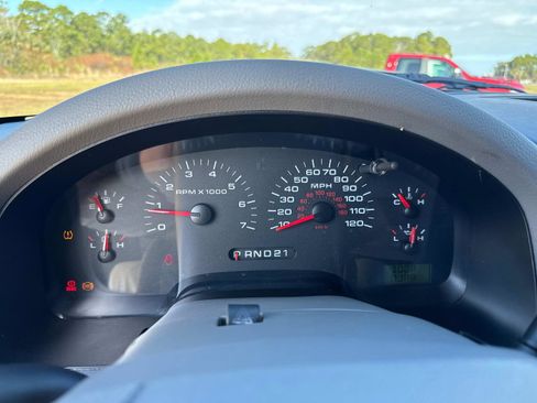 Used 2007 Ford F150 XLT image 27