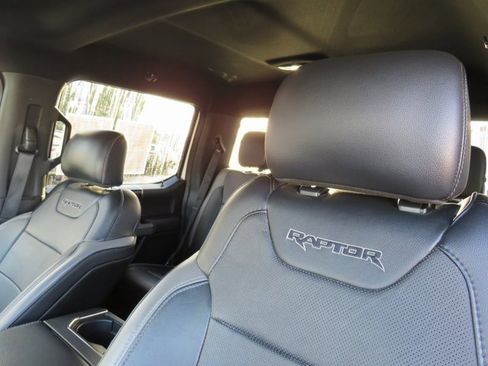 Used 2017 Ford F150 Raptor w/ Equipment Group 802A Luxury image 20