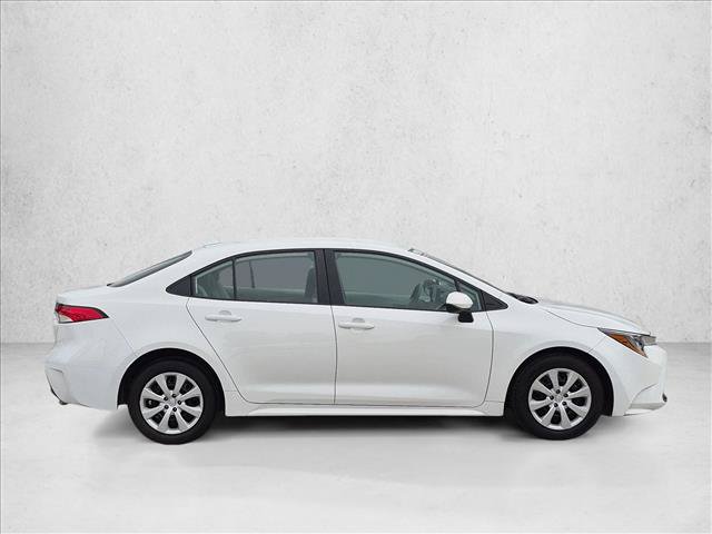 Used 2024 Toyota Corolla LE FWD image 4