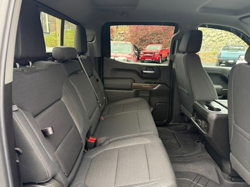 Used 2019 Chevrolet Silverado 1500 LT Trail Boss image 20