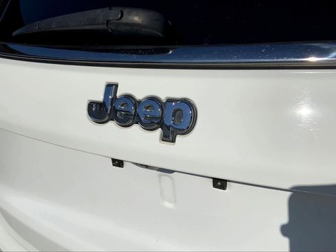 Certified 2022 Jeep Compass Latitude image 26