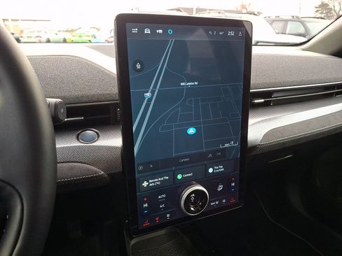 Used 2025 Ford Mustang Mach-E GT image 23