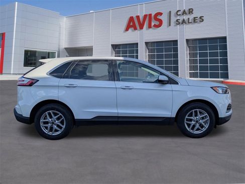 Used 2024 Ford Edge SEL image 7