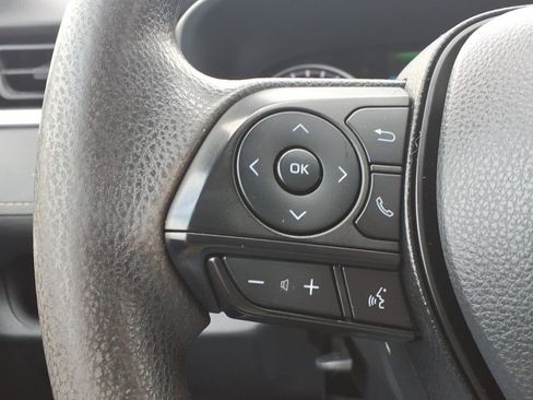 Certified 2022 Toyota RAV4 LE image 19