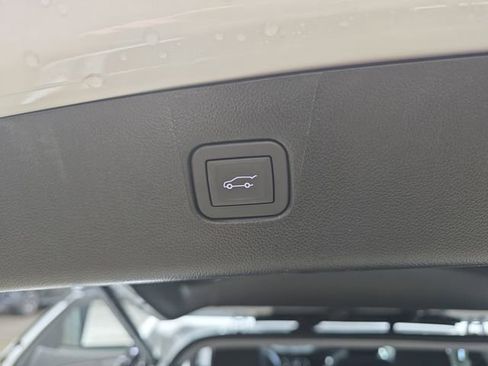 New 2026 Chevrolet Blazer LT image 14