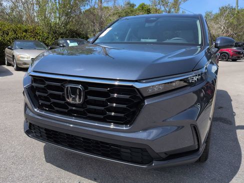 Used 2026 Honda CR-V EX image 9