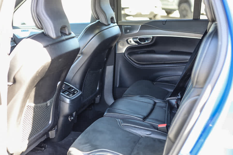 Used 2019 Volvo XC90 T6 R-Design w/ Advanced Package AWD/4WD image 18