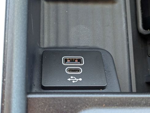 Certified 2025 Ford Expedition Platinum w/ Platinum Ultimate Package image 27