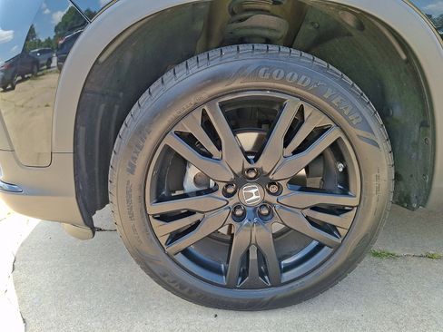 Used 2022 Honda Pilot Black Edition image 28