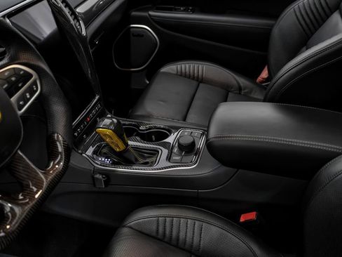 Used 2021 Jeep Grand Cherokee Trackhawk image 21