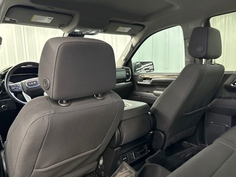 Used 2024 GMC Sierra 1500 Elevation RWD image 15