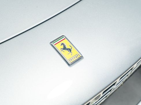 Certified 2022 Ferrari Roma RWD image 35