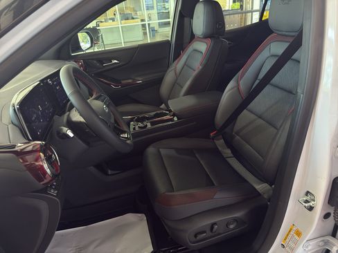 New 2026 Chevrolet Equinox RS w/ LPO, Floor Liner Package image 25