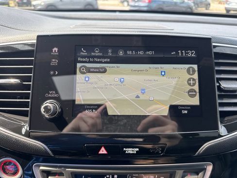 Used 2020 Honda Pilot Black Edition image 38