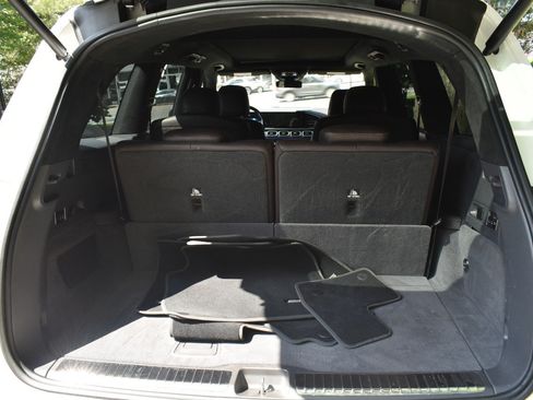 Used 2020 Mercedes-Benz GLS 580 4MATIC image 34