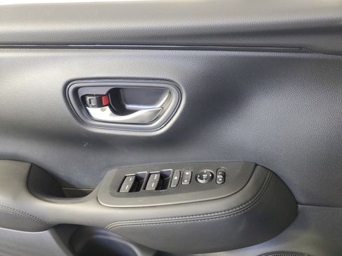 New 2026 Honda HR-V LX image 29