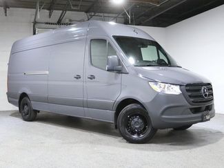 Used 2025 Mercedes-Benz Sprinter 2500 video 1