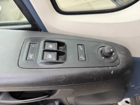 Used 2019 RAM ProMaster 2500 FWD image 12