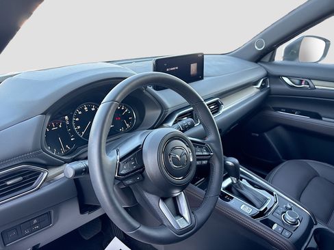 Used 2025 MAZDA CX-5 Signature AWD/4WD image 9