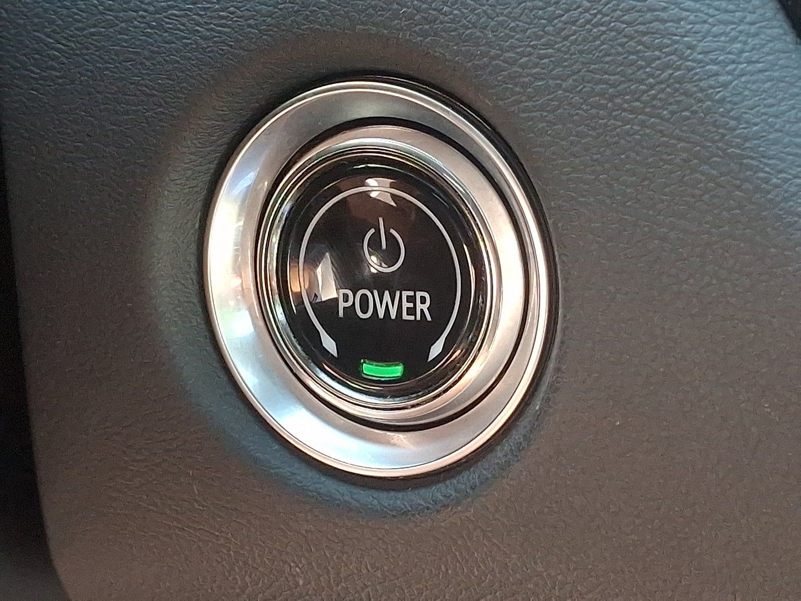 Certified 2024 Cadillac Lyriq Sport AWD/4WD image 31