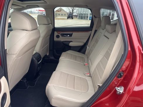 Used 2018 Honda CR-V Touring image 10