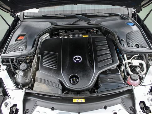 Used 2022 Mercedes-Benz E 450 Cabriolet image 25