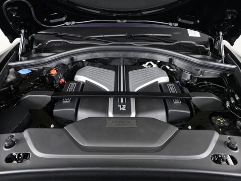 New 2026 Rolls-Royce Cullinan image 28