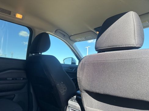 Certified 2024 Nissan Pathfinder SV image 19