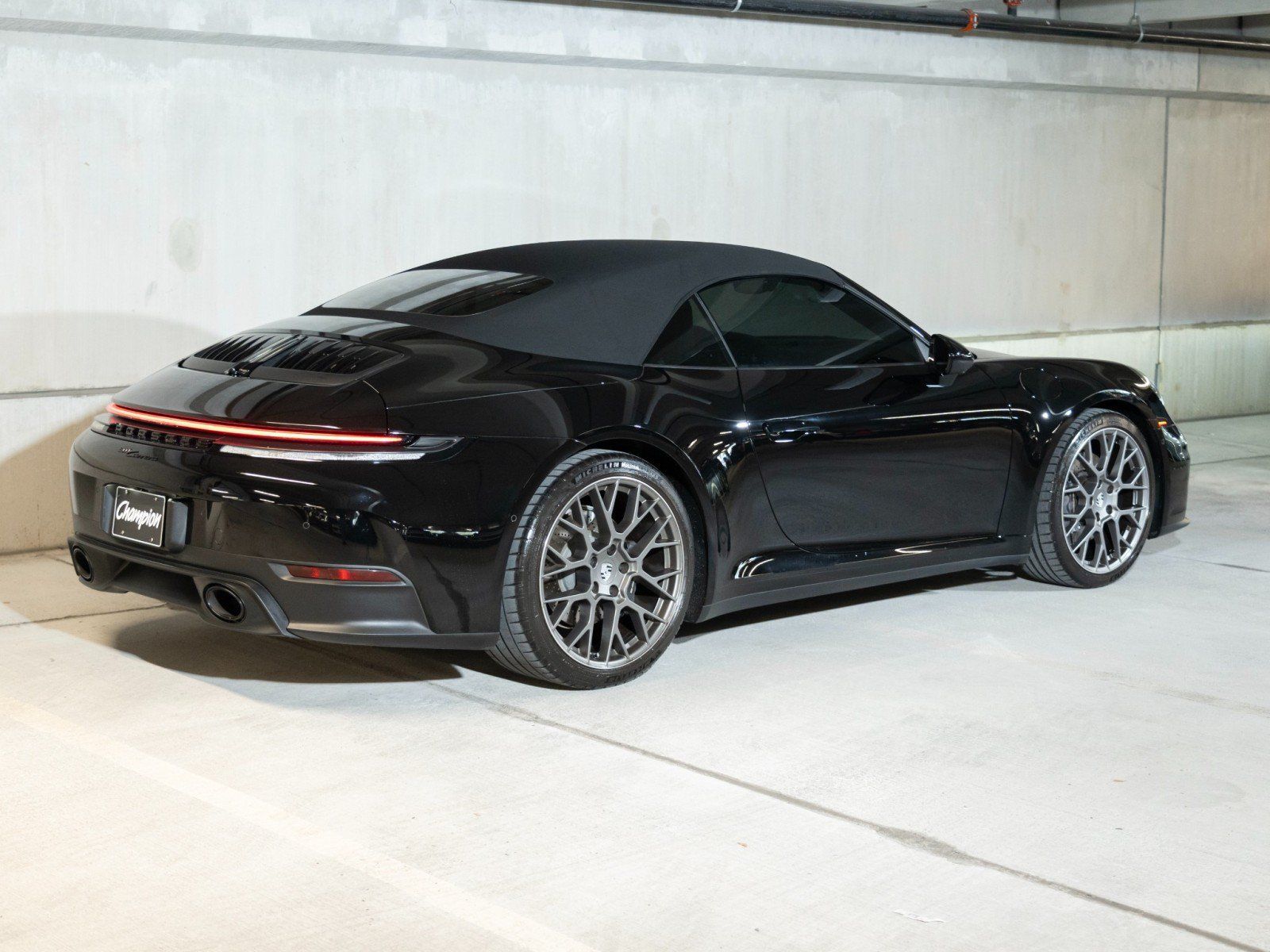 Certified 2025 Porsche 911 Turbo S RWD image 10