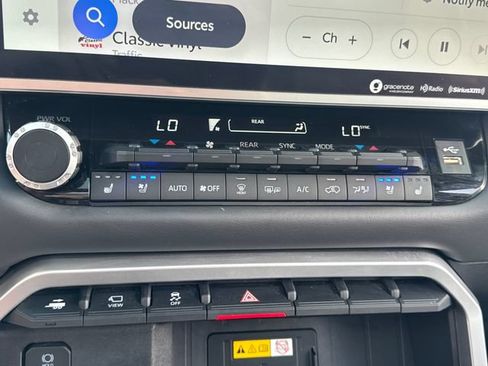 Used 2024 Toyota Sequoia Platinum AWD/4WD image 24