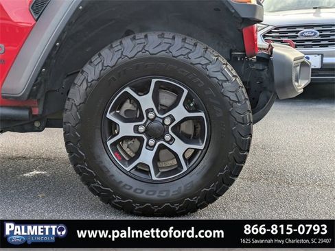 Used 2021 Jeep Wrangler Unlimited Rubicon w/ Dual Top Group image 11