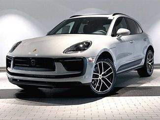 New 2026 Porsche Macan video 1