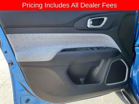 Used 2022 Jeep Compass Sport AWD/4WD image 18