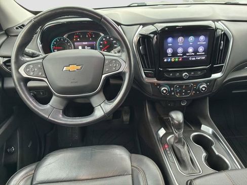 Used 2021 Chevrolet Traverse Premier w/ Redline Edition AWD/4WD image 15