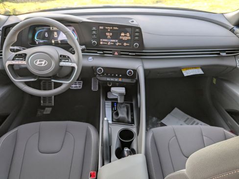 New 2026 Hyundai Elantra Sport FWD image 14