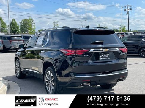 Used 2023 Chevrolet Traverse Premier AWD/4WD image 5