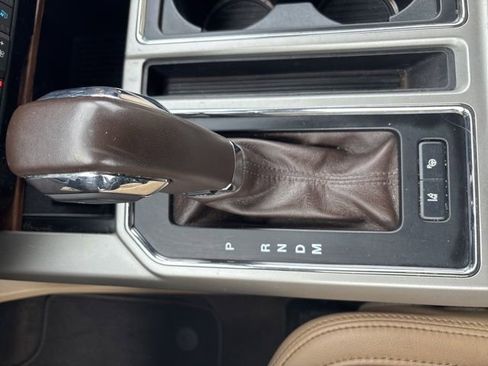 Used 2020 Ford F150 Lariat w/ Equipment Group 502A Luxury image 29