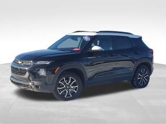 Used 2023 Chevrolet TrailBlazer ACTIV w/ Sun and Liftgate Package 360° Tour