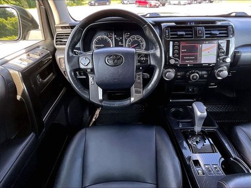 Used 2023 Toyota 4Runner TRD Off-Road Premium w/ Off Road Premium Plus Package AWD/4WD image 17